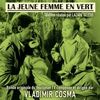 La jeune femme en vert